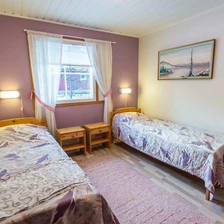 Holiday Home Nutukas-Yllaeksen Lapikas By Interhome Akaslompolo Bagian luar foto